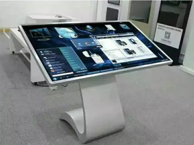 【科技時(shí)代】觸控一體機帶給你便捷生活
