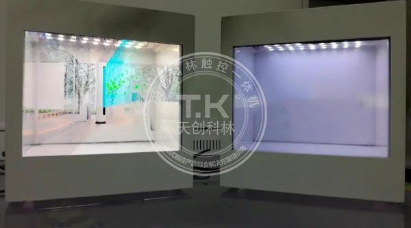 透明液晶屏展示柜給你不一樣的互動(dòng)體驗